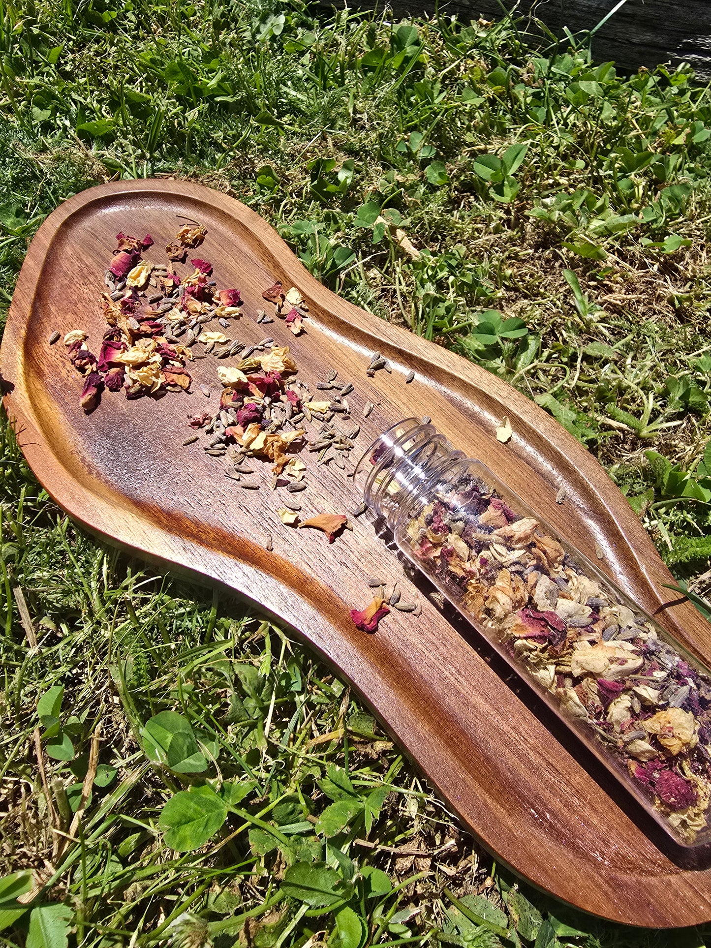 💐 The Flower Confetti Collection